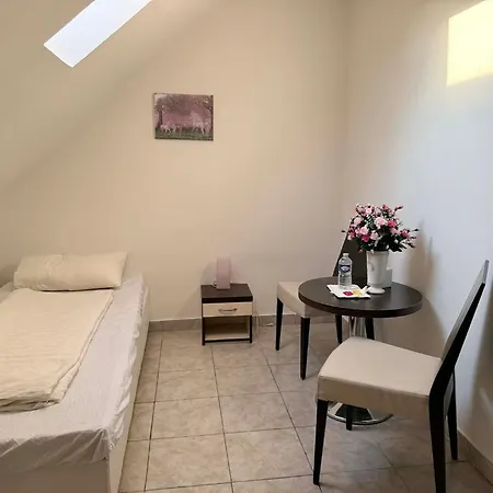U Maiky Apartment