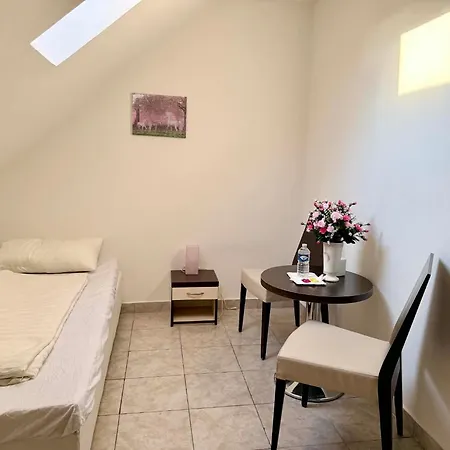 U Maiky Apartment *